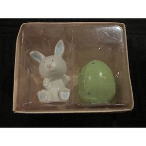 Vintage Russ Berrie easter bunny and egg sale and pepper shakers stoneware NIB